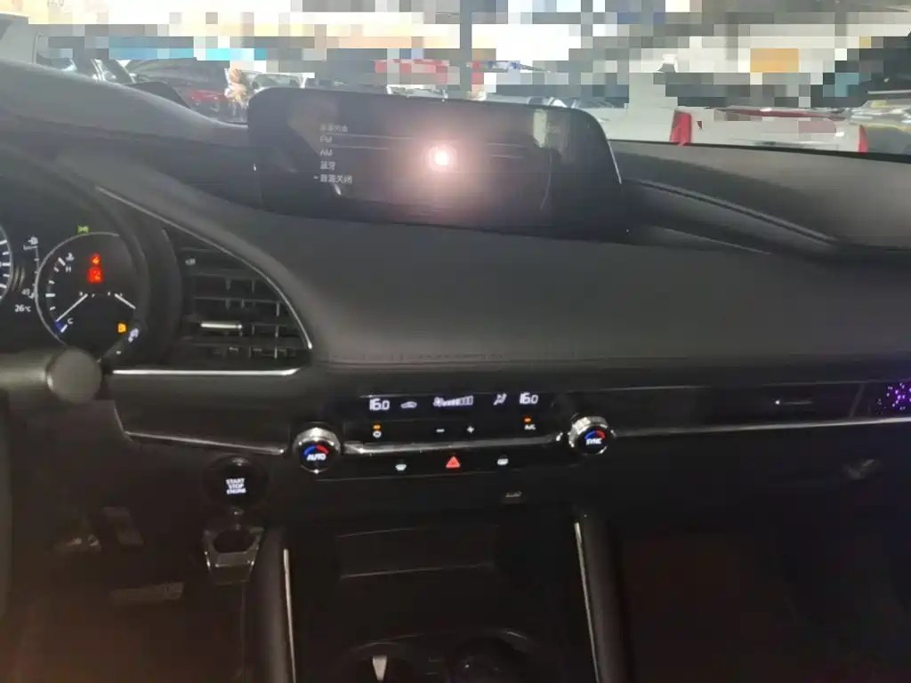 Mazda 3 Axela — миниатюра 13