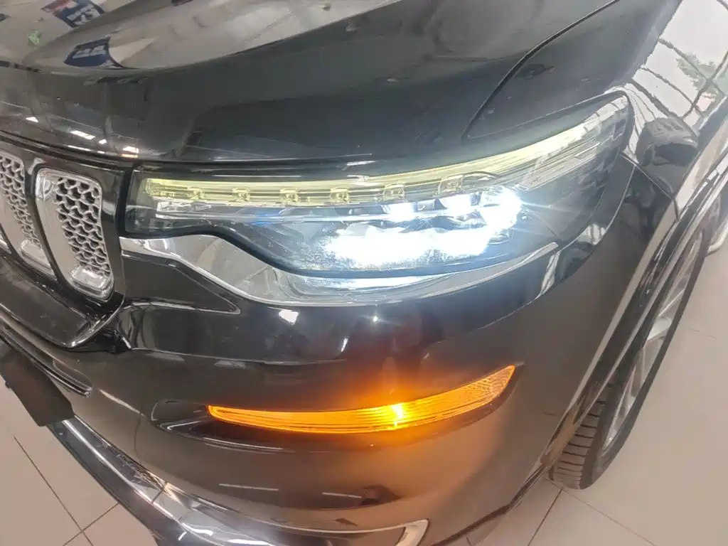 Jeep Grand Commander — миниатюра 24