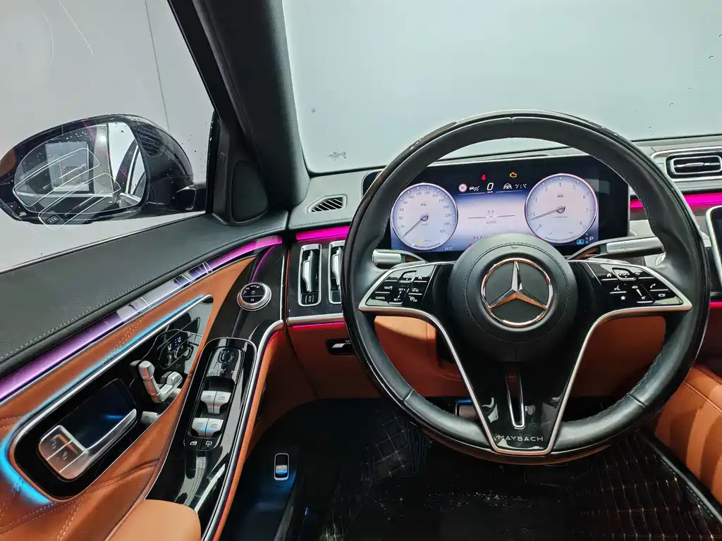 Mercedes-Benz S-Class — миниатюра 9