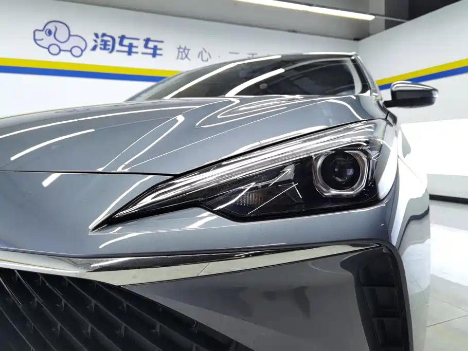 Roewe i5 — миниатюра 5