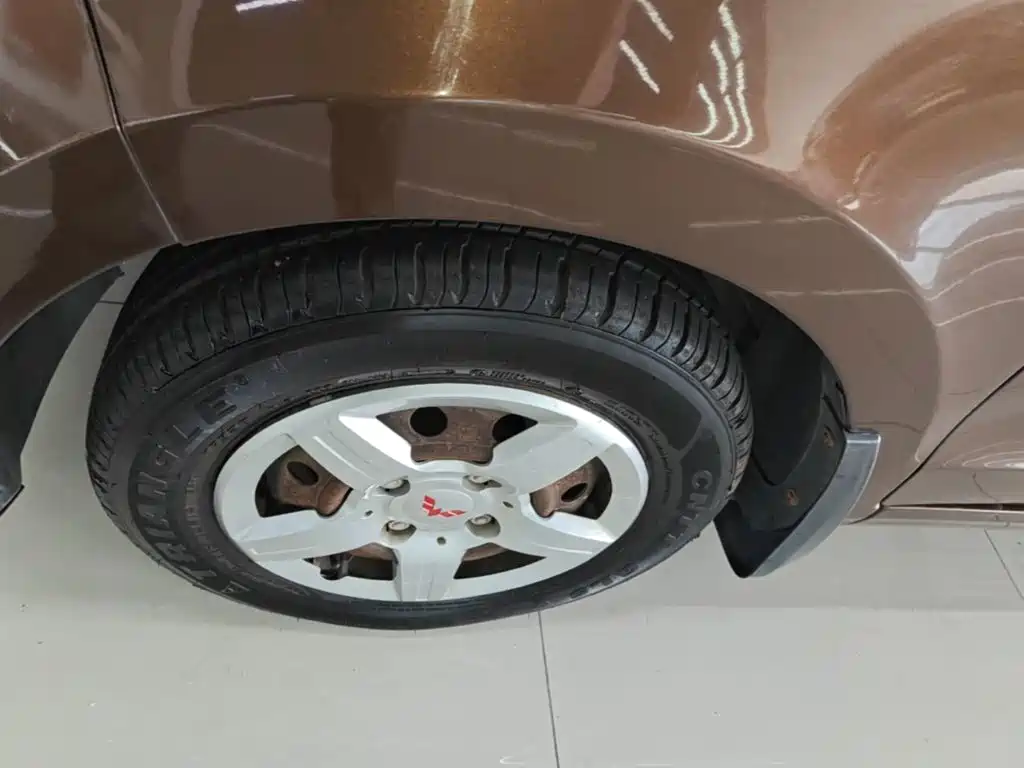 Wuling Hongguang — миниатюра 23