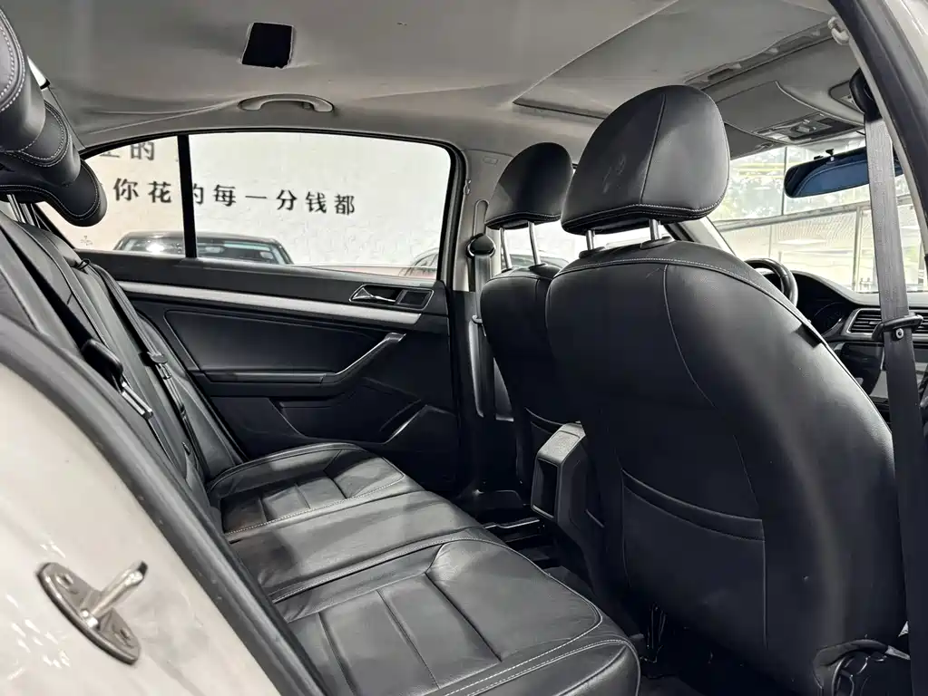 Volkswagen Lavida — миниатюра 14