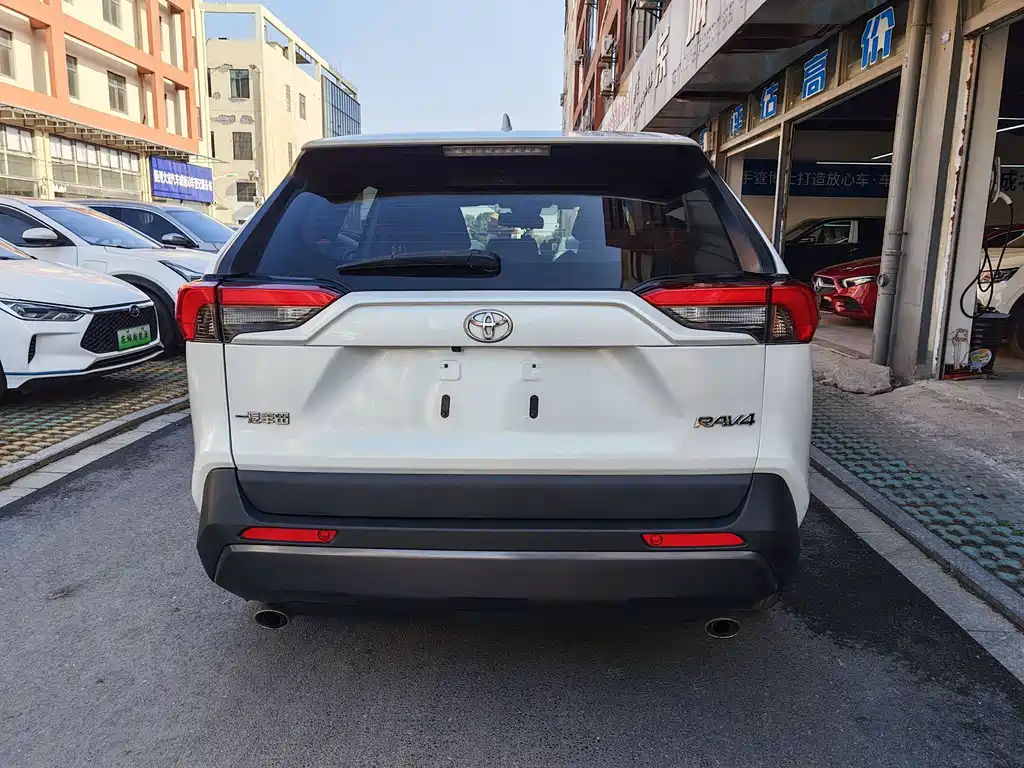 TOYOTA RAV4 RONGFANG