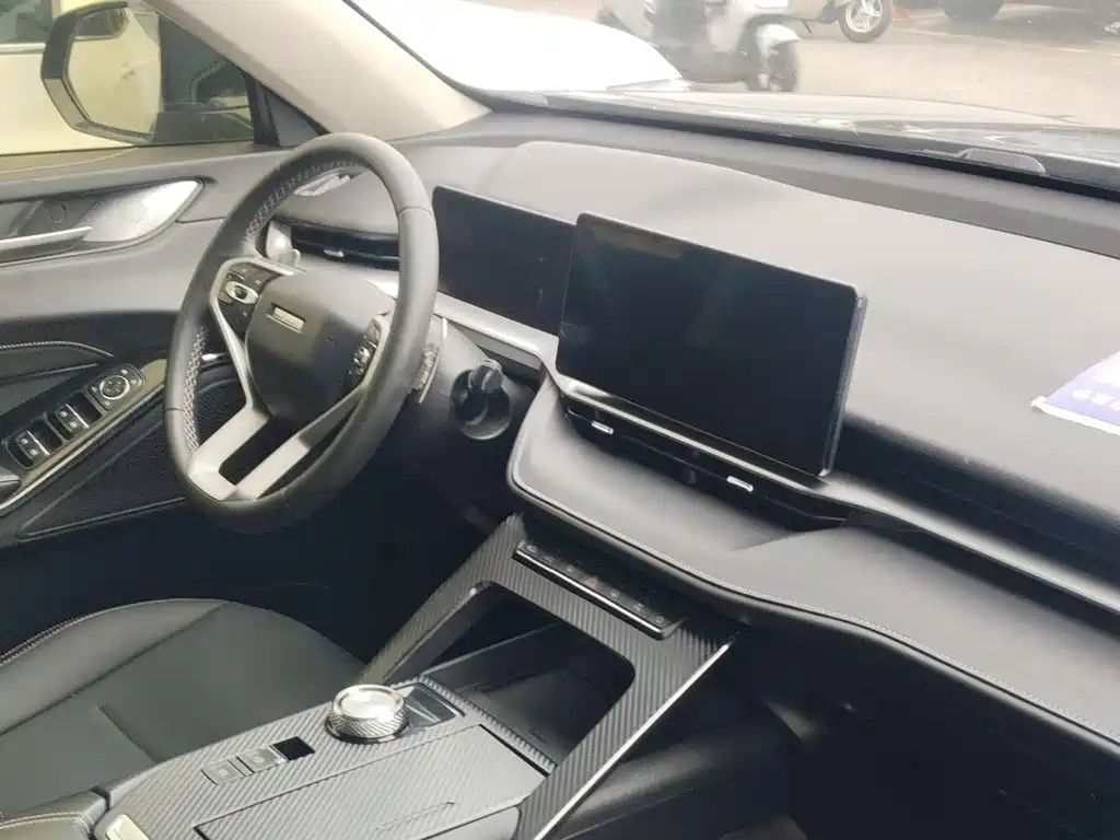 Haval H6 2021 1.5T AT Plus