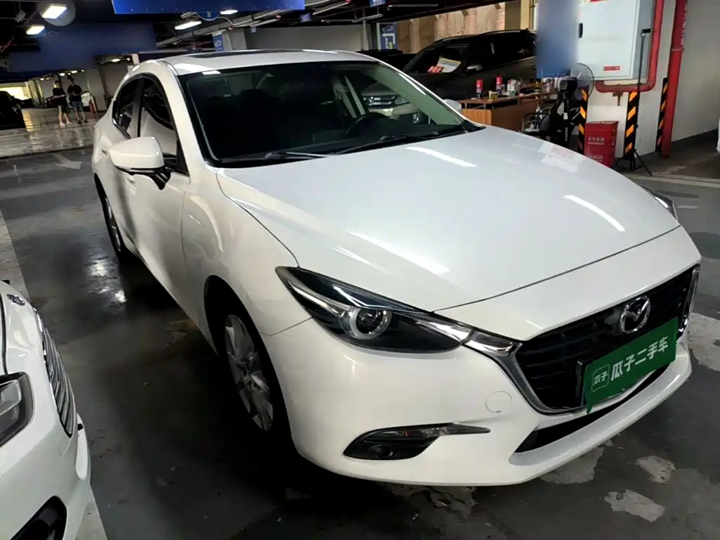 Mazda 3 Axela — миниатюра 4