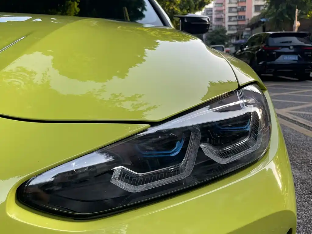 BMW M4 — миниатюра 7