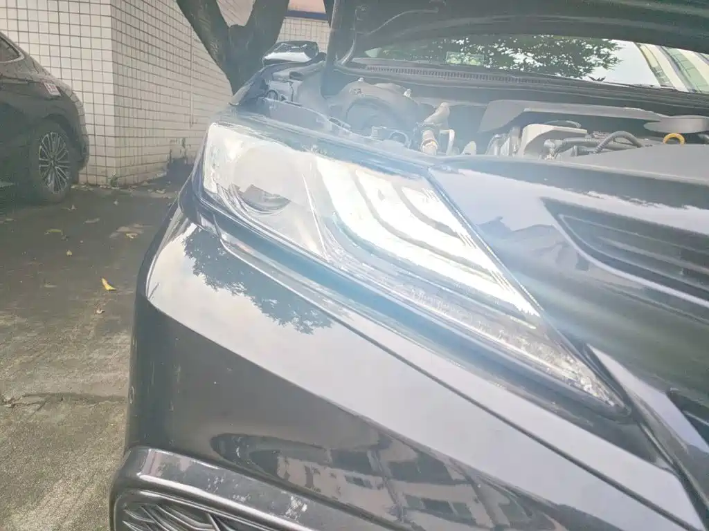 Toyota Camry — миниатюра 7