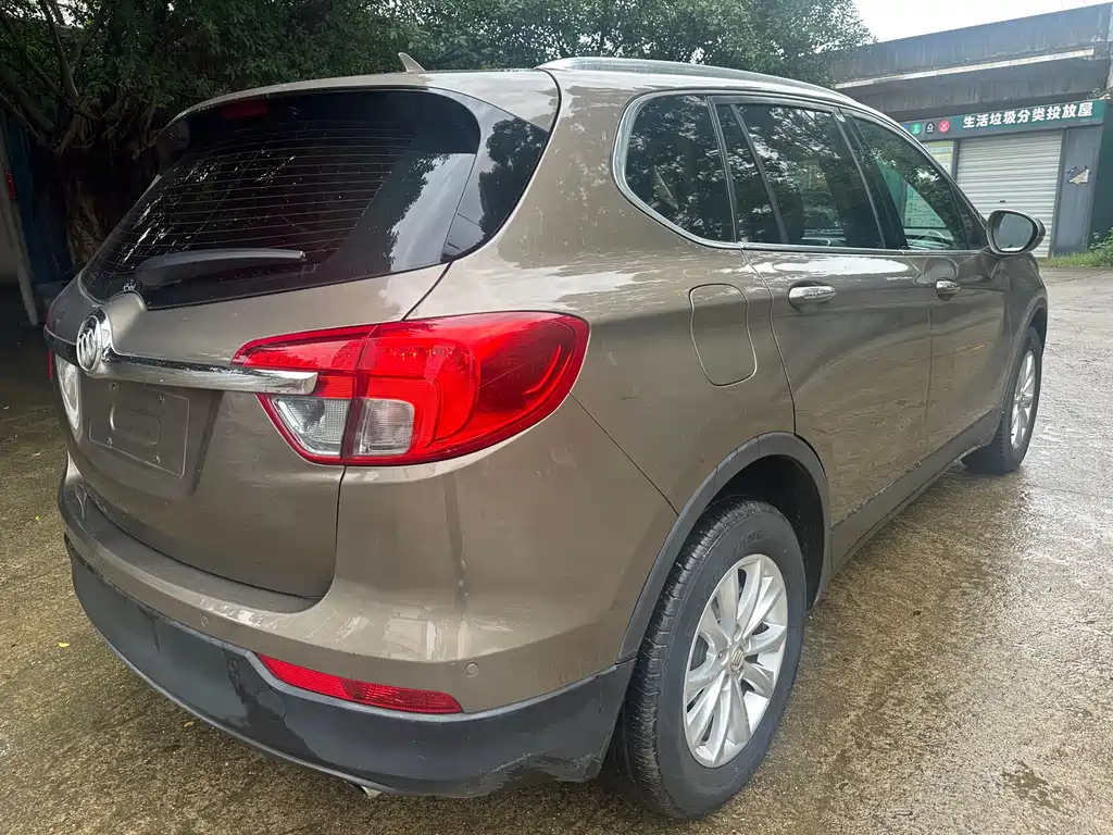 Buick Envision Plus — миниатюра 6