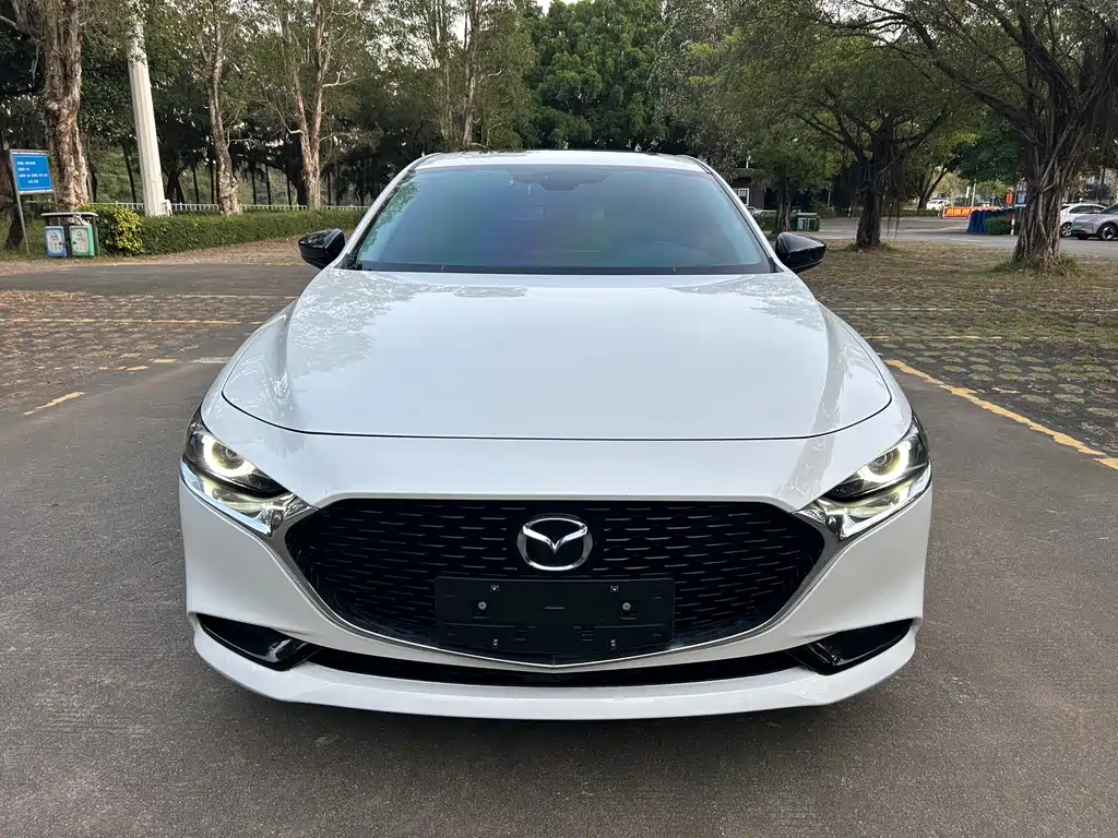MAZDA 3 ANGKESAILA