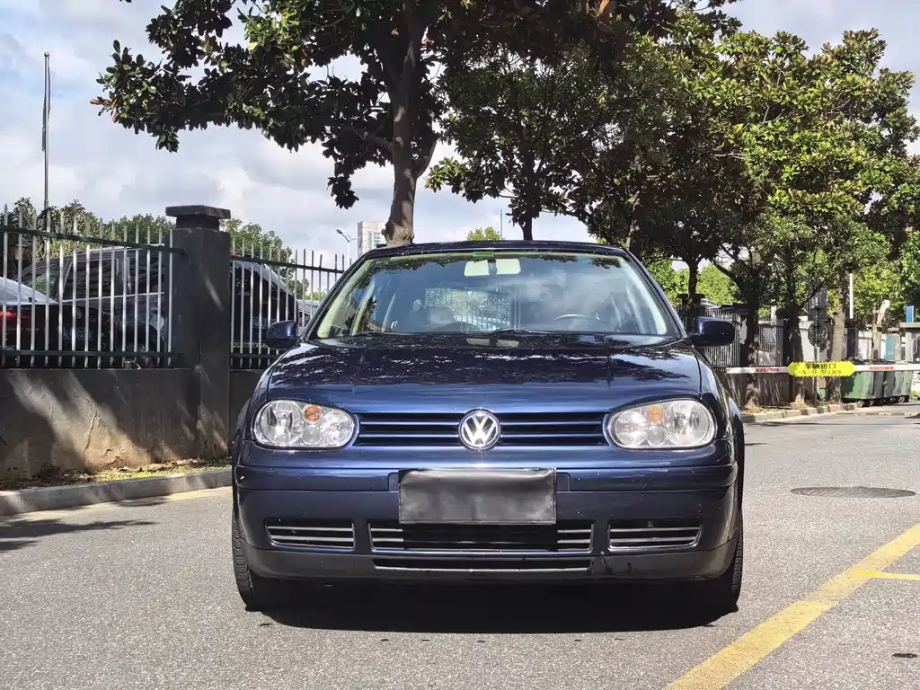 Volkswagen Golf — миниатюра 2
