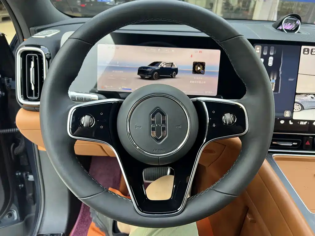 Aito M9 2024 Ultra 42kWh 6 мест