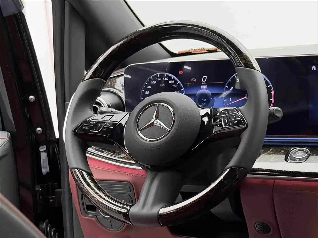 Mercedes-Benz Vito — миниатюра 13