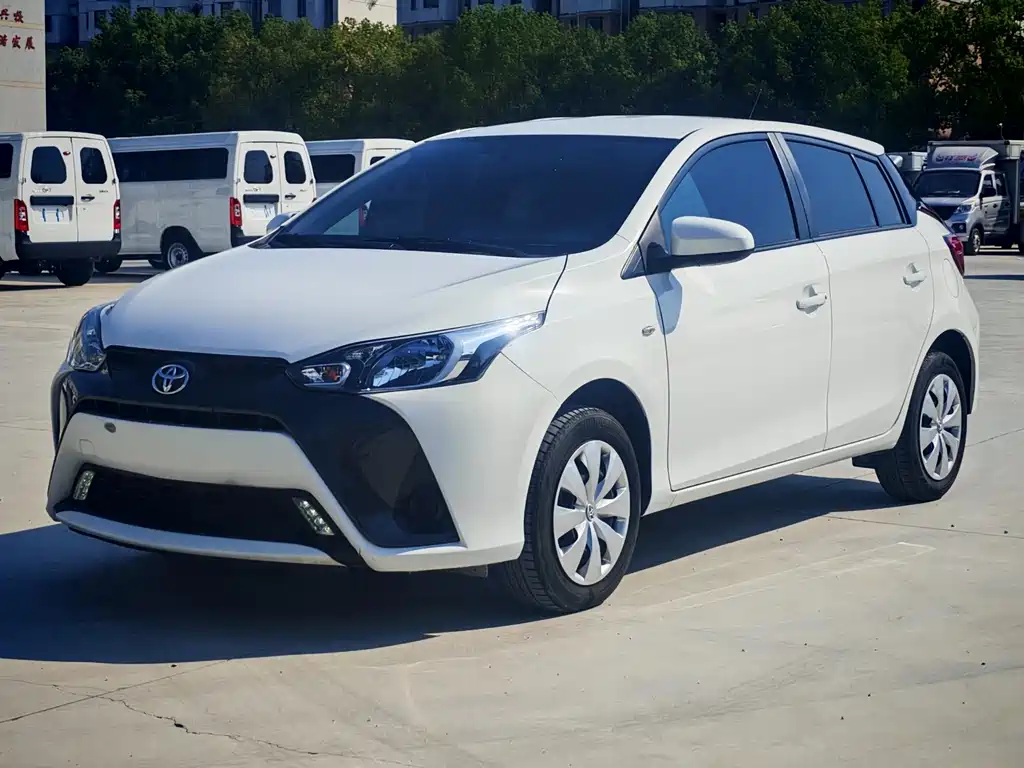 Toyota Yaris L
