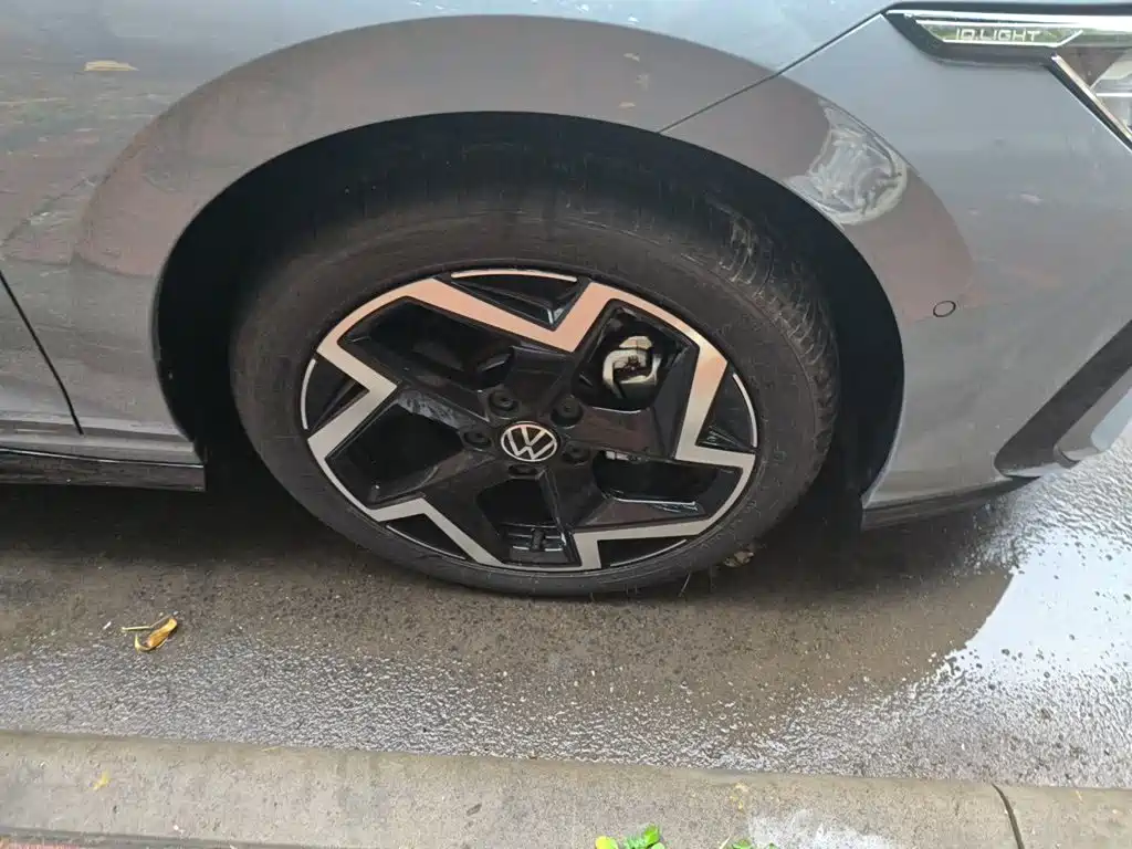 Volkswagen Golf — миниатюра 8