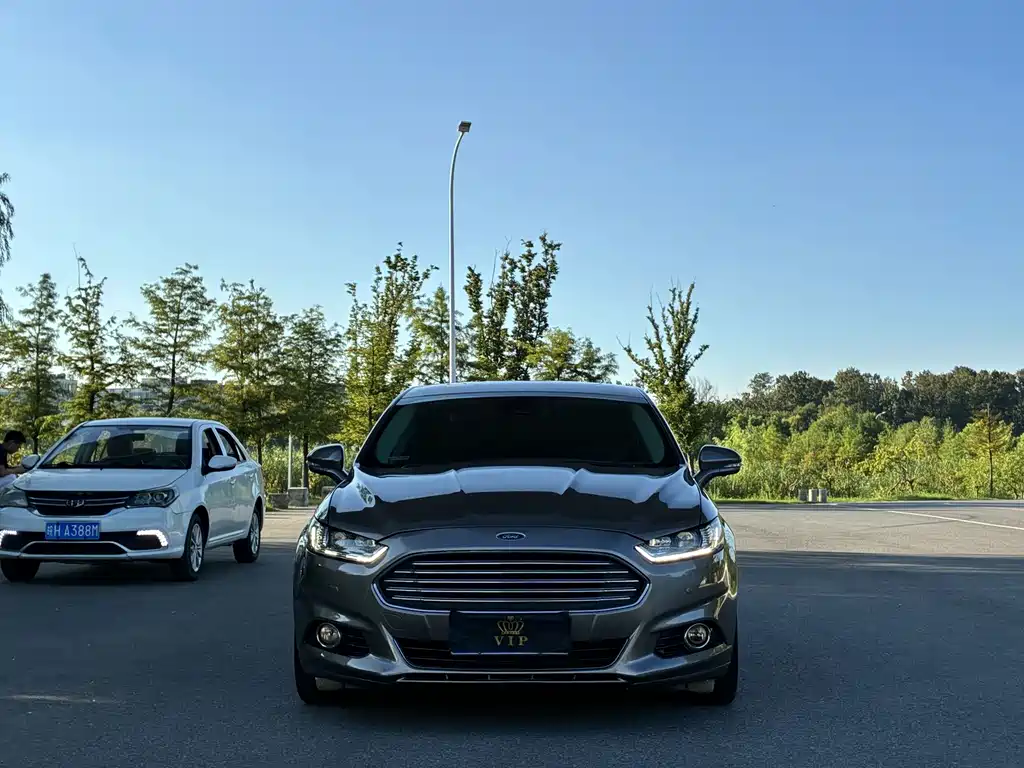 Ford Mondeo — миниатюра 3