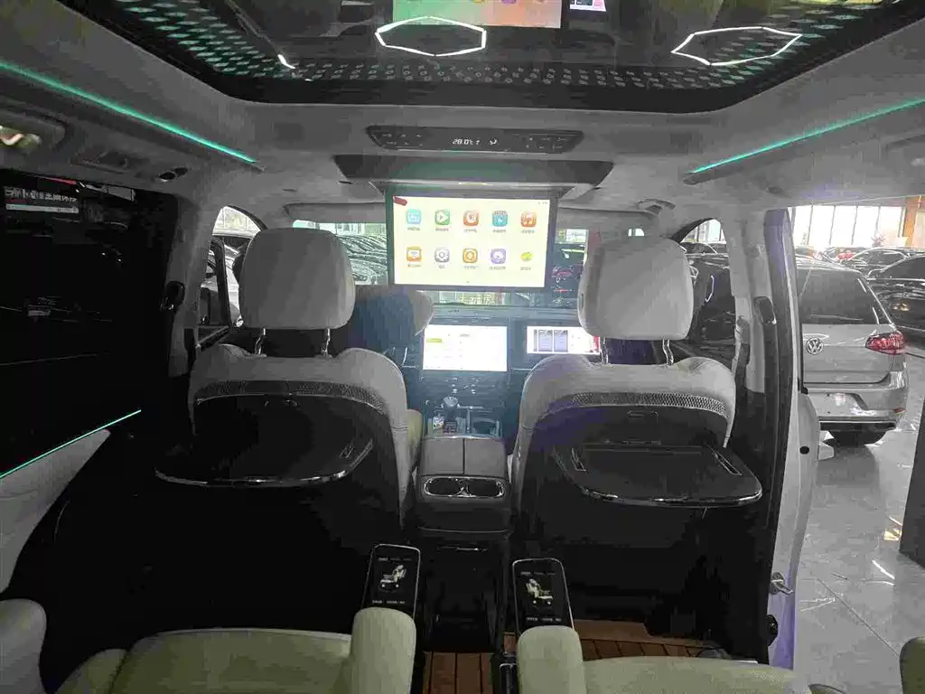 GAC Motor Trumpchi E9 — миниатюра 2