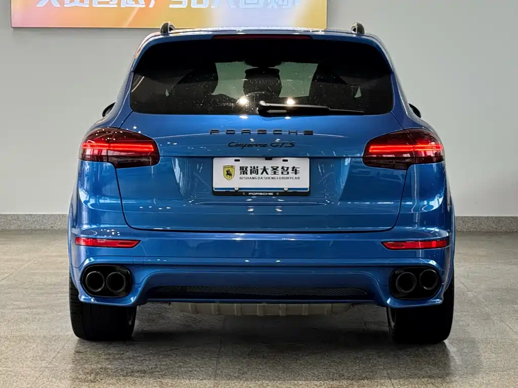 Porsche Cayenne — миниатюра 8