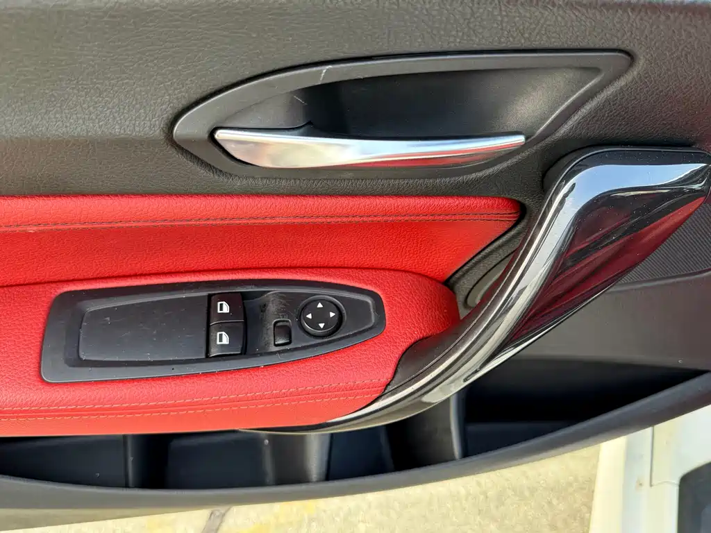 BMW 2 Series (Import) — миниатюра 6