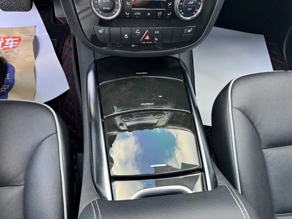 Mercedes-Benz R 2015 R 400 4MATIC