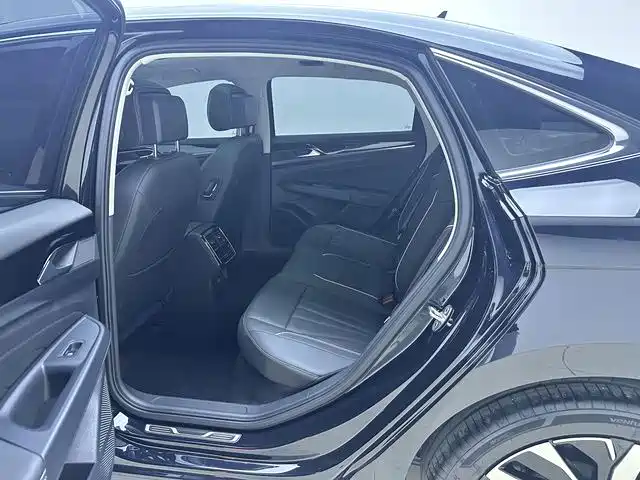 Volkswagen Passat — миниатюра 12