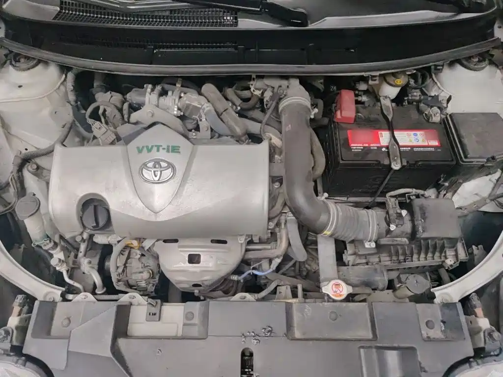 Toyota Yaris L — миниатюра 7
