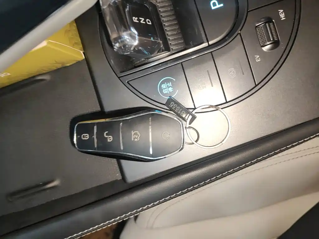 BYD Seal 06 — миниатюра 9