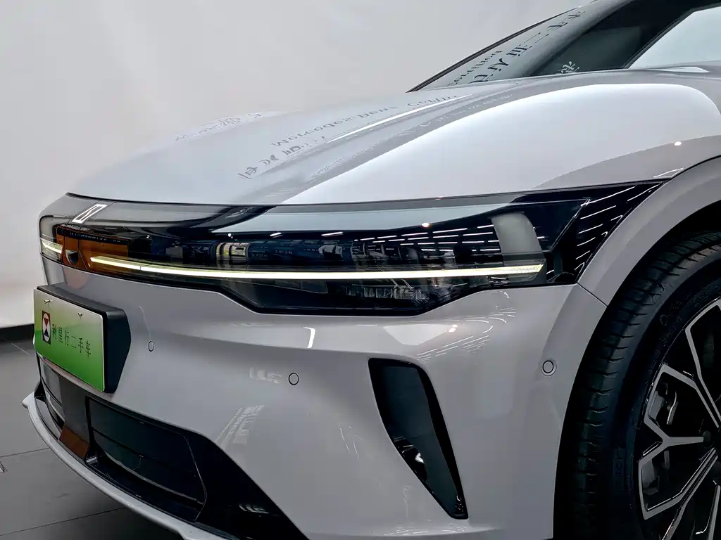 Zeekr 007GT — миниатюра 5