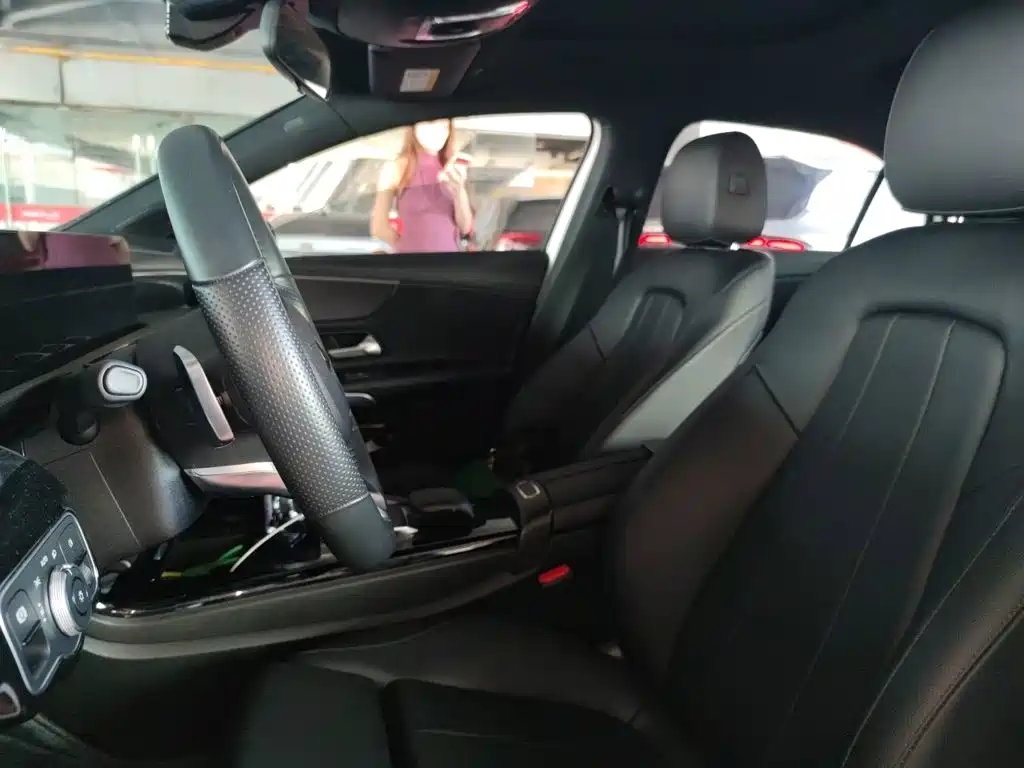 Mercedes-Benz A-Class — миниатюра 16