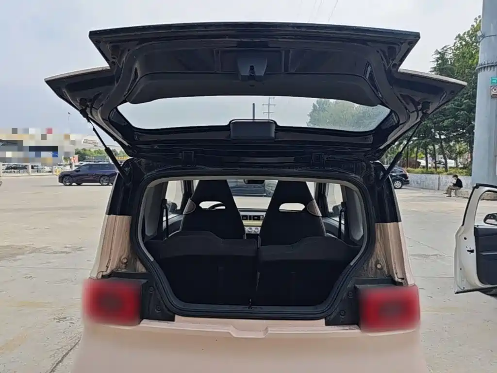 Wuling MINIEV — миниатюра 19
