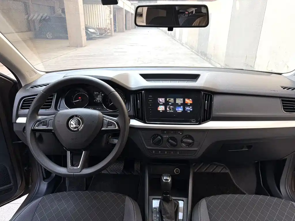 Skoda Kamiq - фото 6