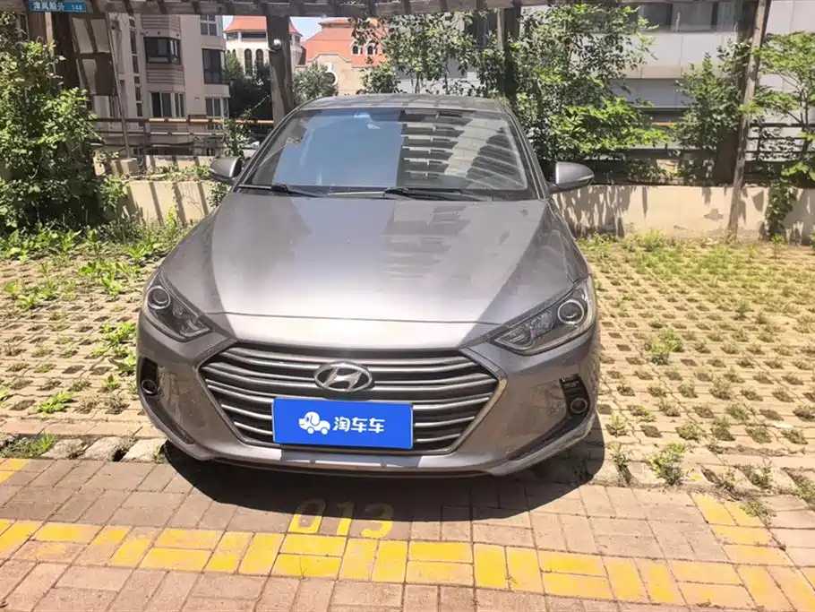 Hyundai Elantra 2018 1.6L AT 15