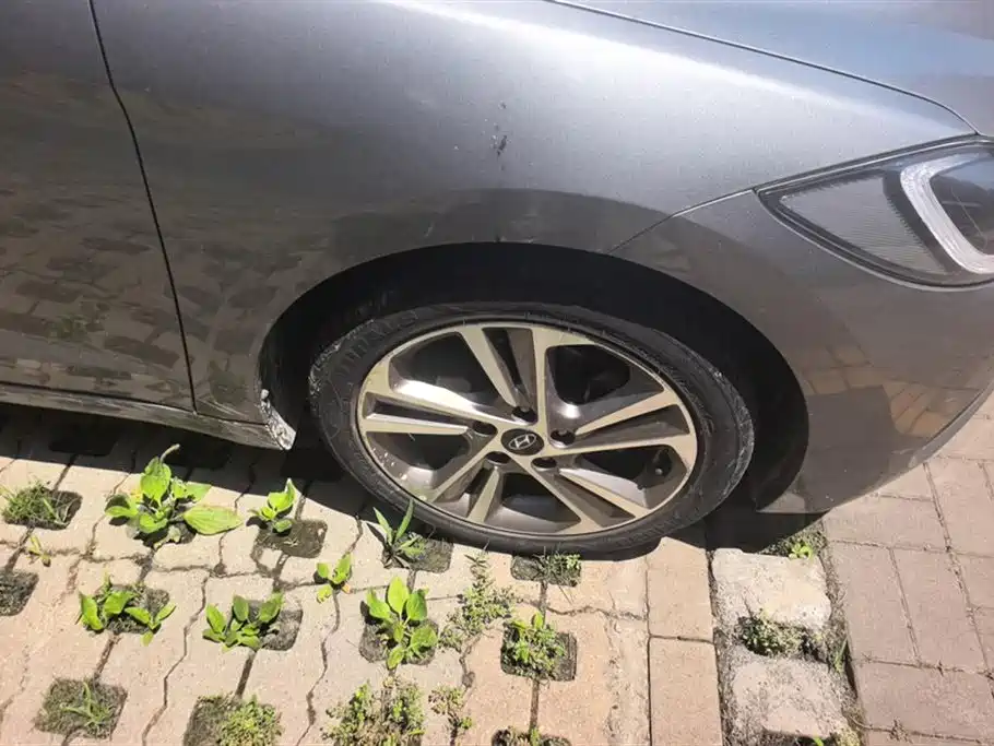 Hyundai Elantra 2018 1.6L AT 15