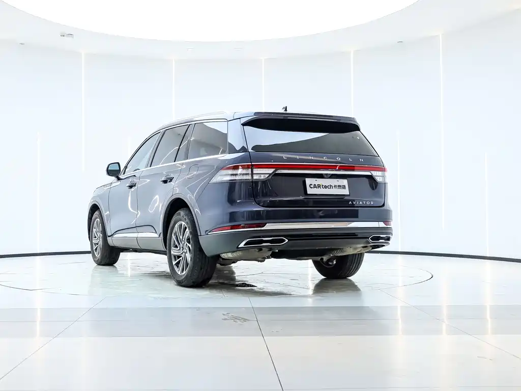 Lincoln Aviator — миниатюра 7