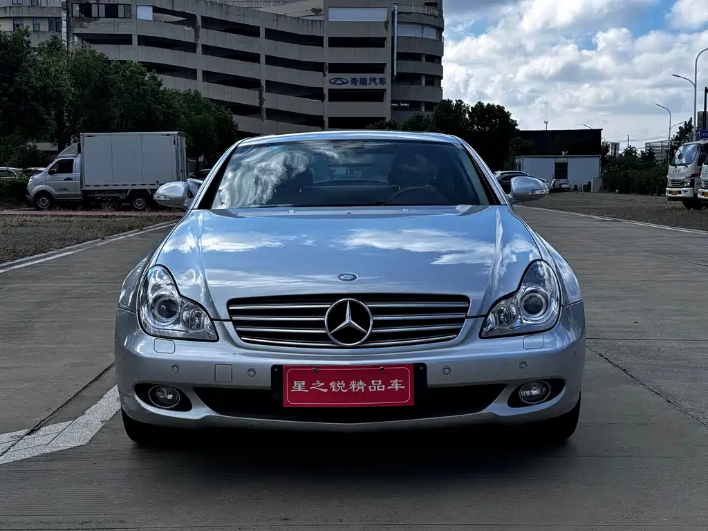 Mercedes-Benz CLS — миниатюра 2