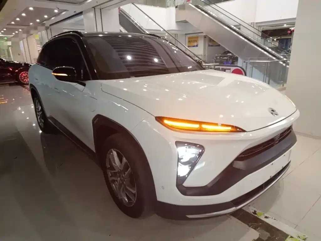 NIO ES6 — миниатюра 4