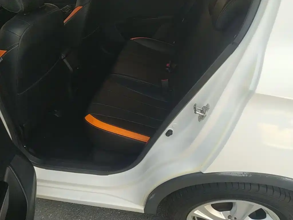 Baojun 310 — миниатюра 17