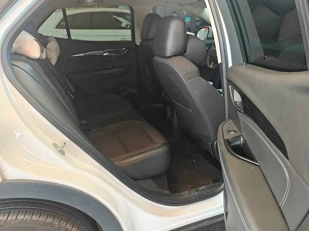 Buick Envision S — миниатюра 7