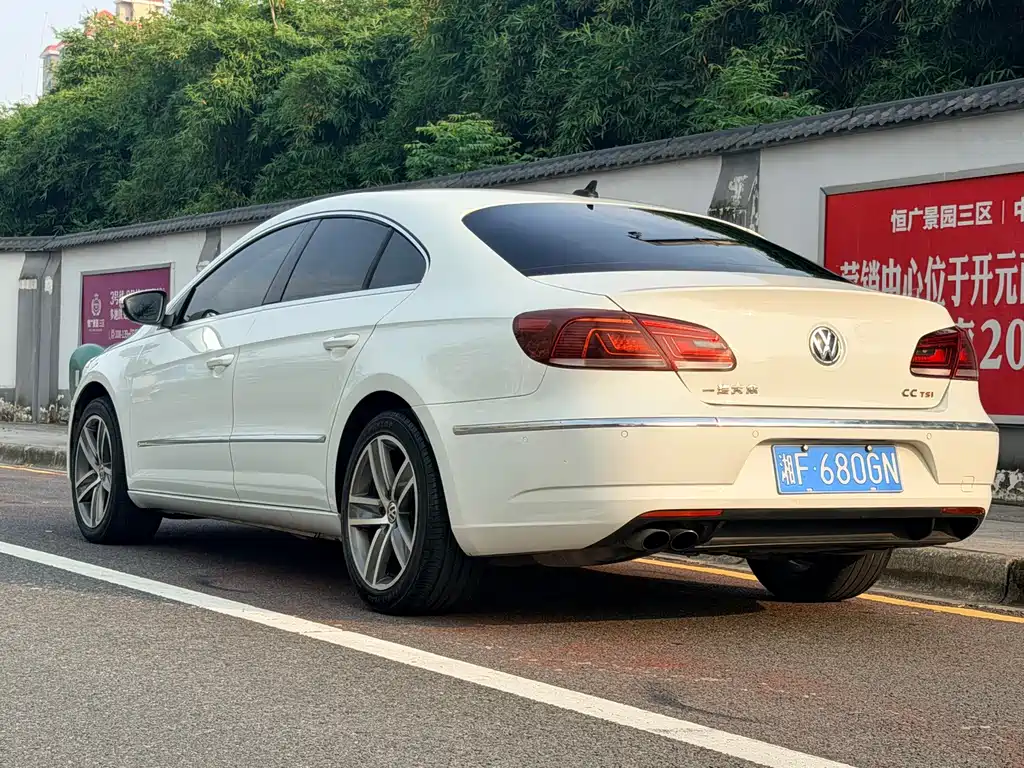 Volkswagen CC — миниатюра 4