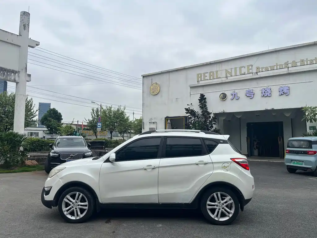 Changan CS35 — миниатюра 8
