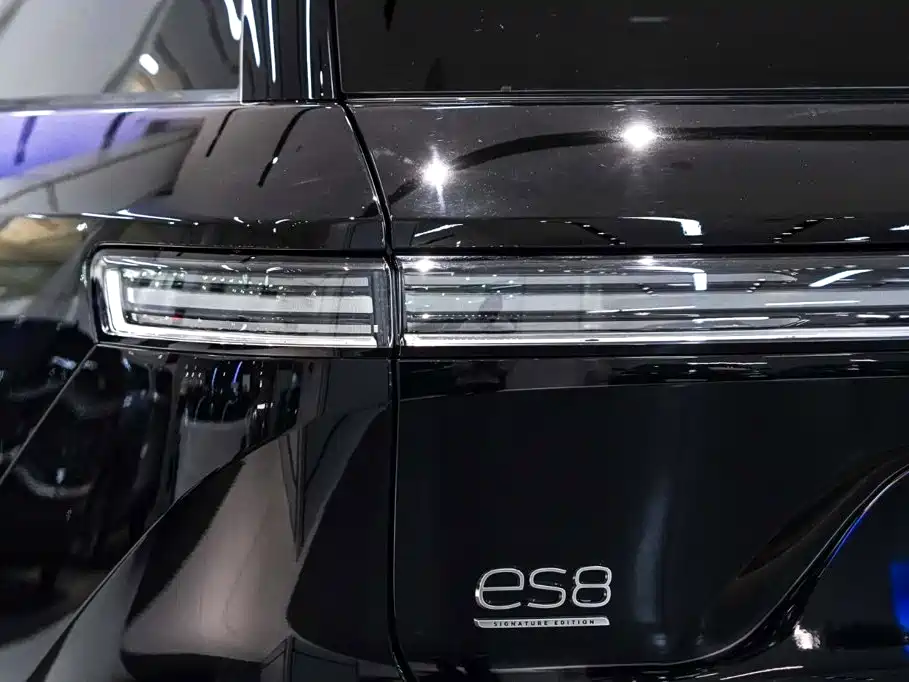 NIO ES8 — миниатюра 37