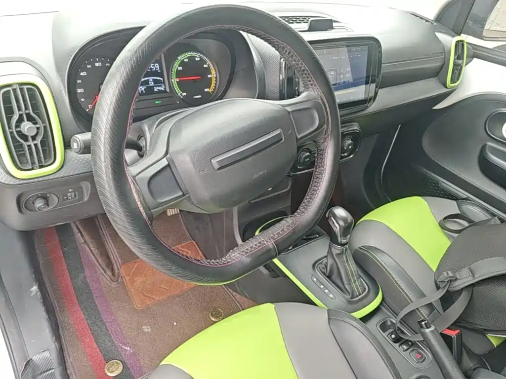 Roewe Clever — миниатюра 11