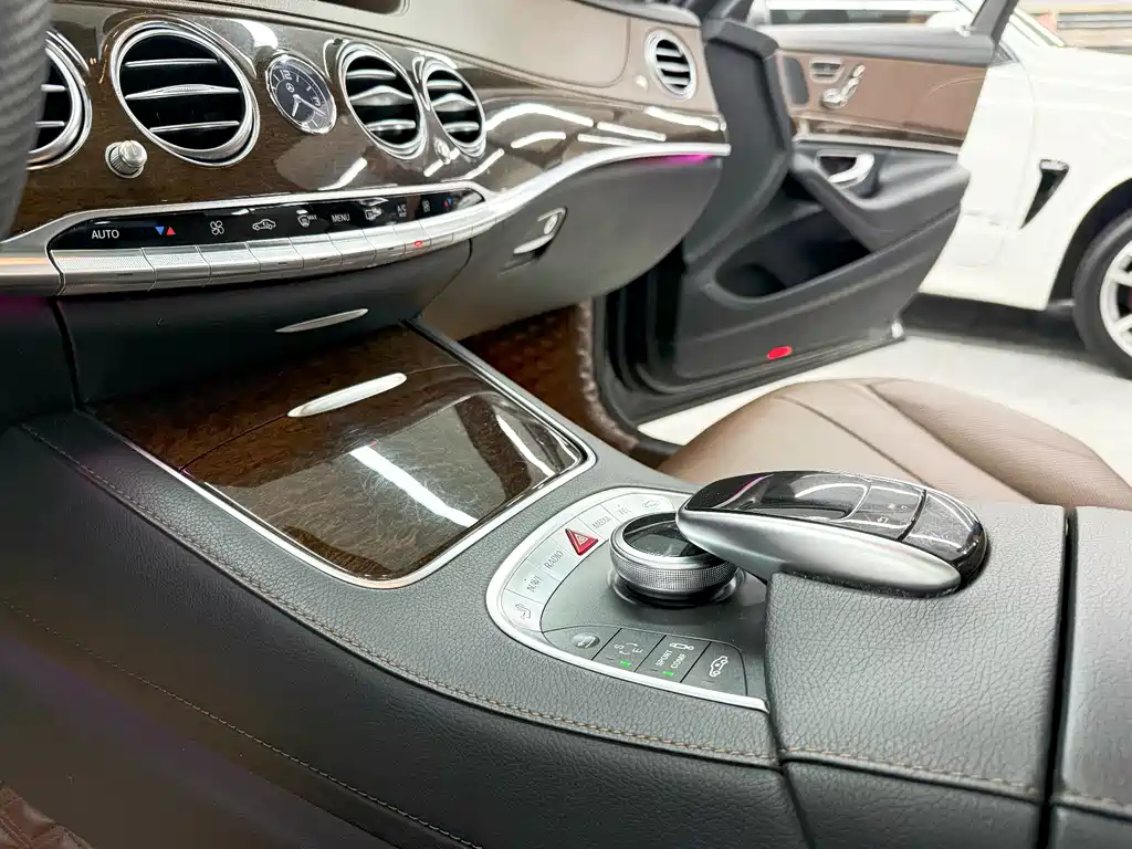 Mercedes-Benz S-Class — миниатюра 15