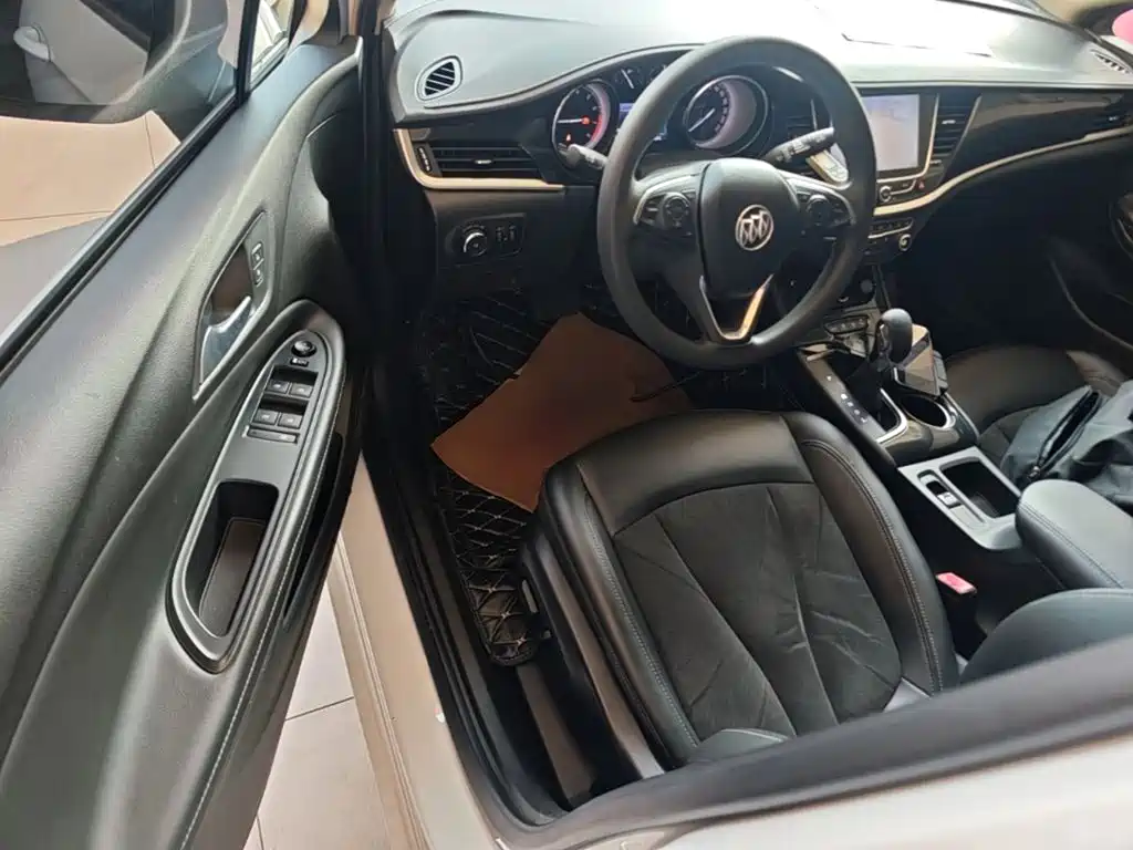 Buick Verano — миниатюра 16