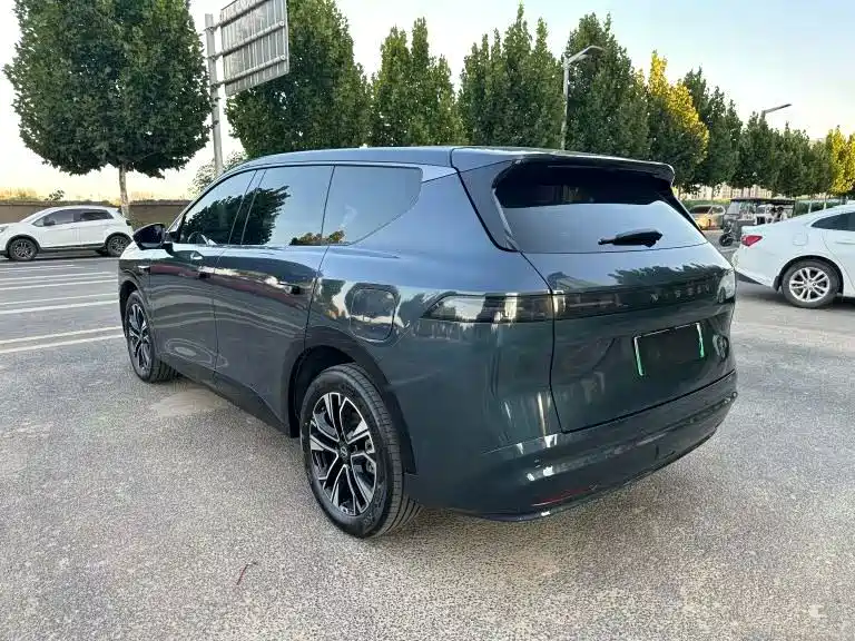 Nissan NX8 — миниатюра 7