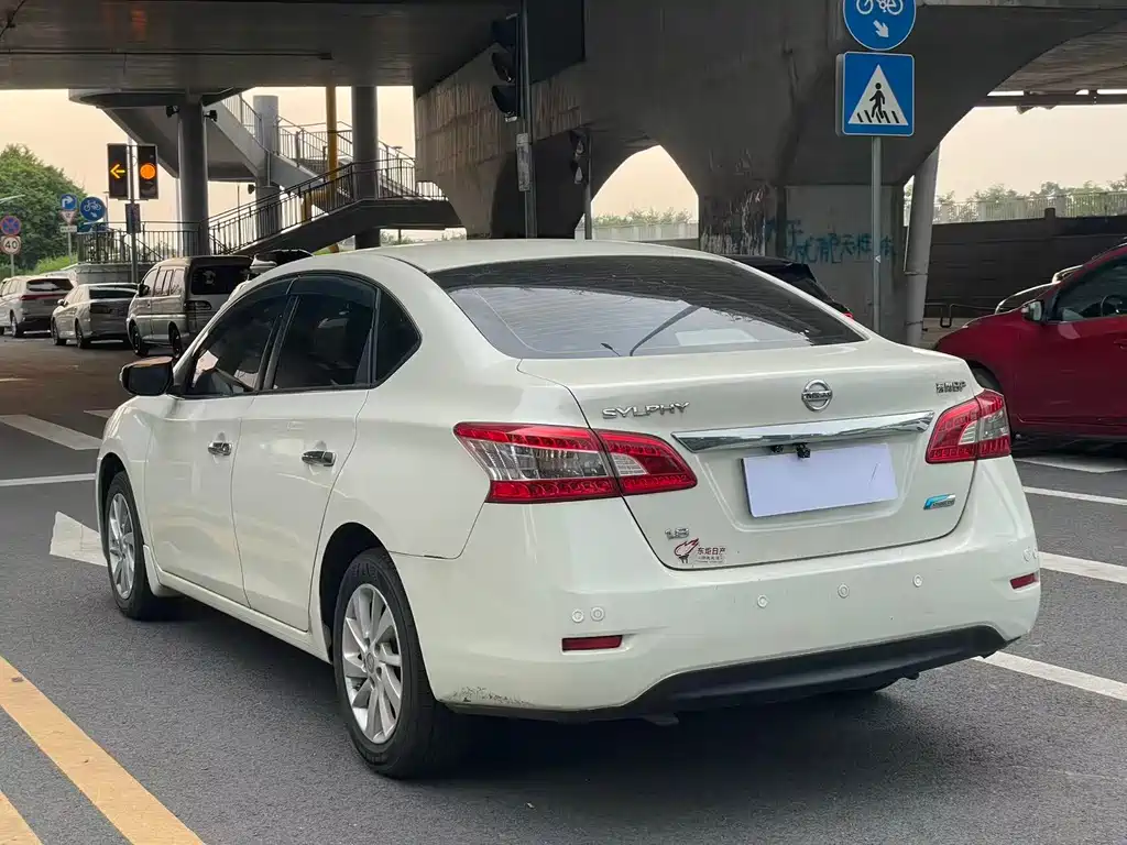 Nissan Sylphy — миниатюра 12