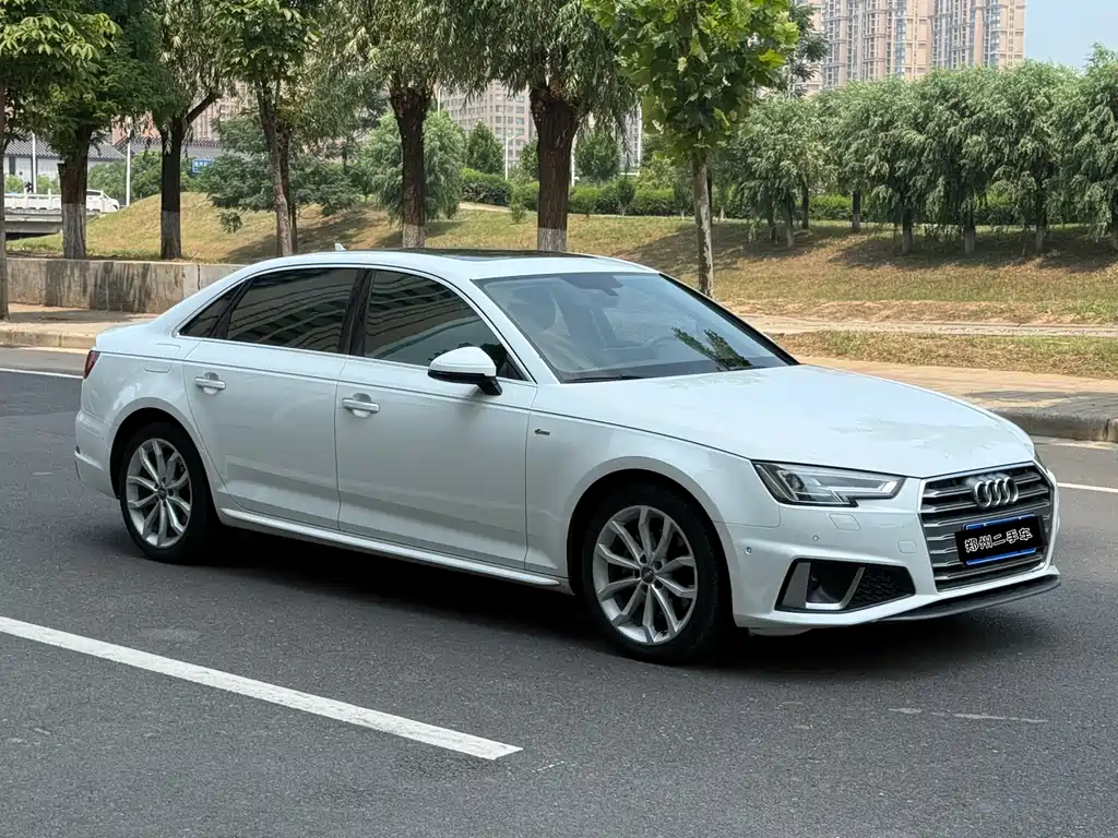 Audi A4L — миниатюра 3