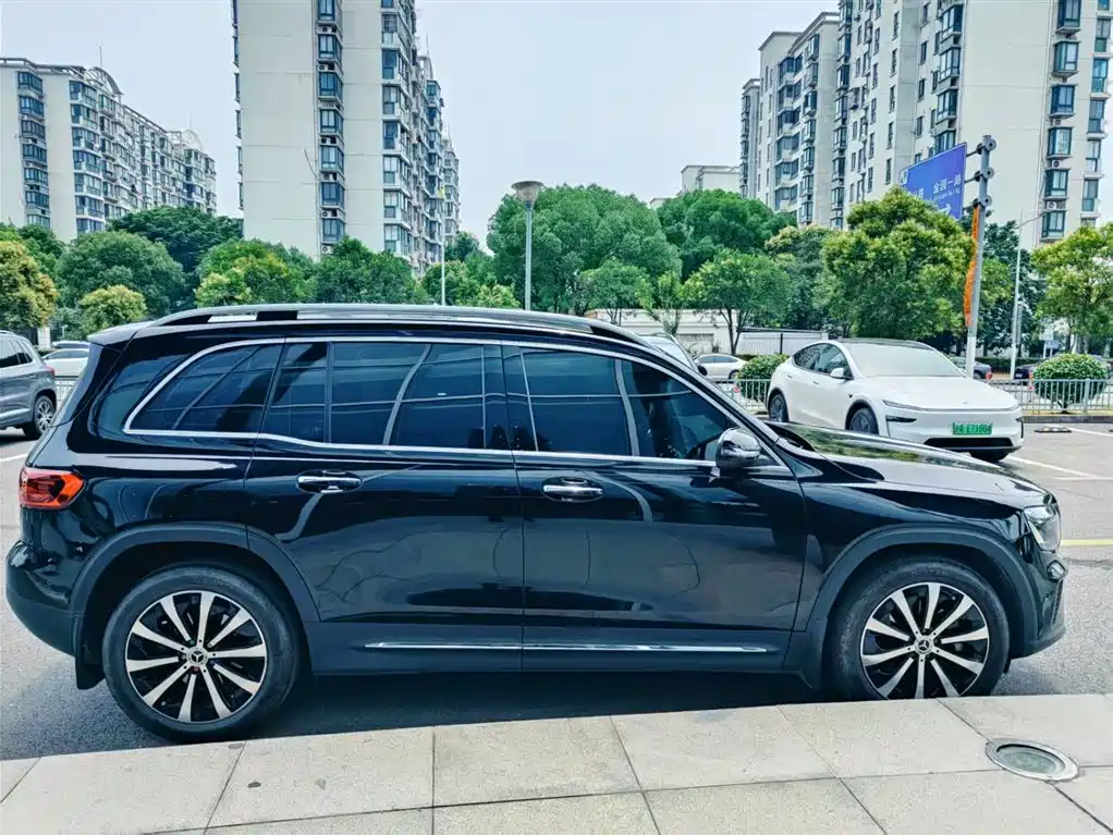 Mercedes-Benz GLB 2024 GLB 220 Fashion