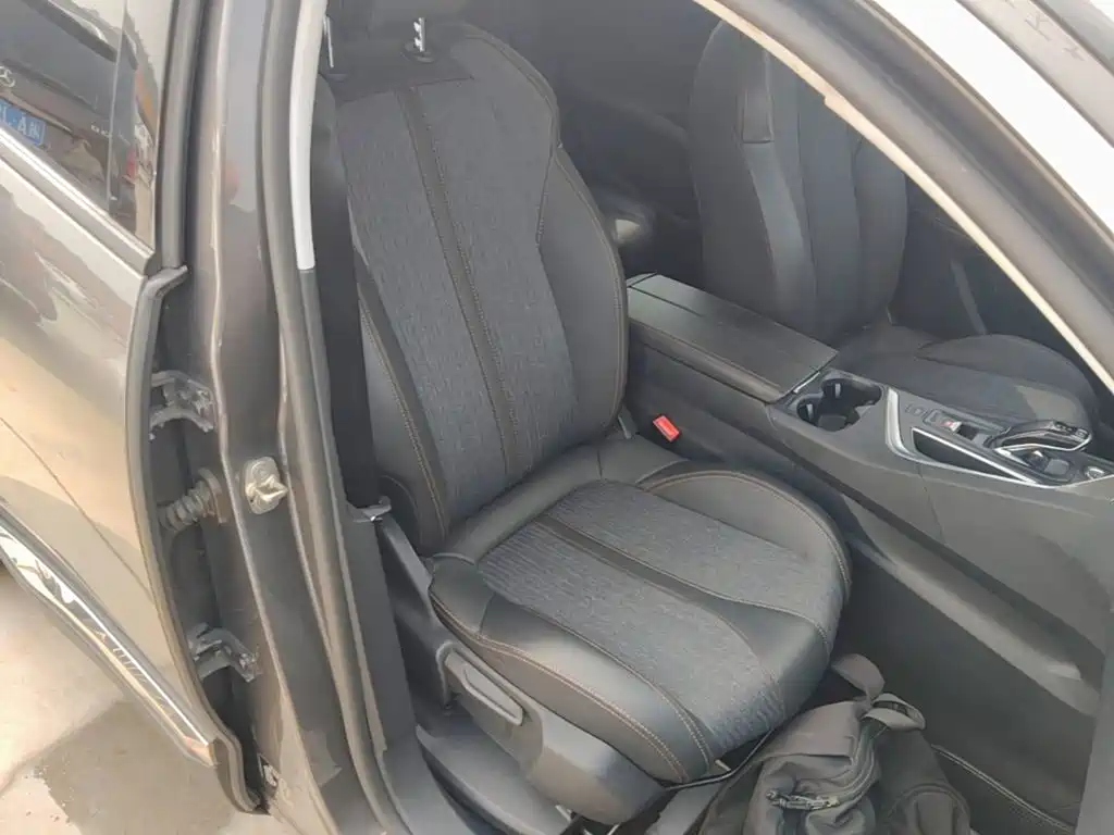 Peugeot 4008 — миниатюра 25