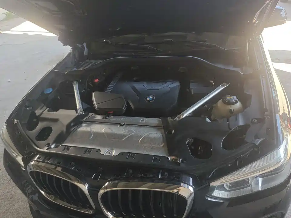 BMW X4 — миниатюра 13