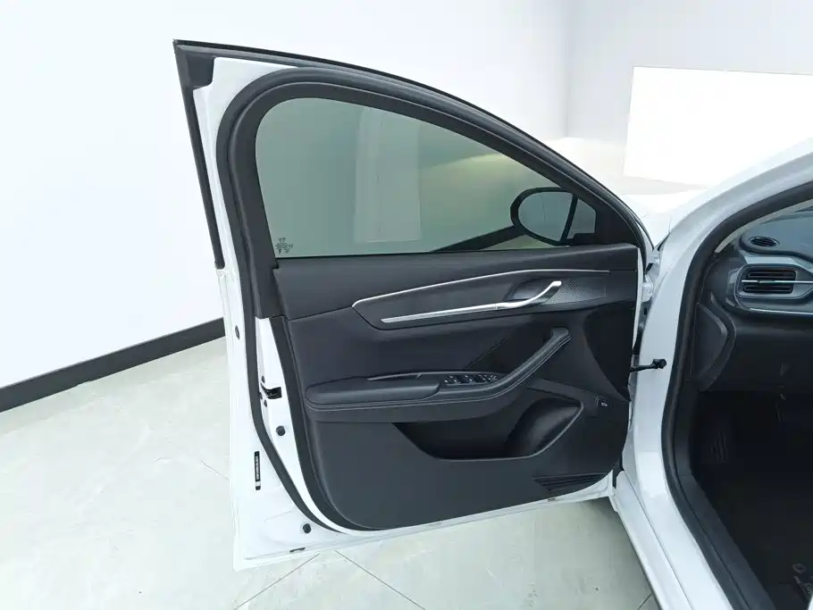 BYD Destroyer 05 — миниатюра 7